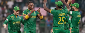 South Africa stuns England with dual World Cup victories